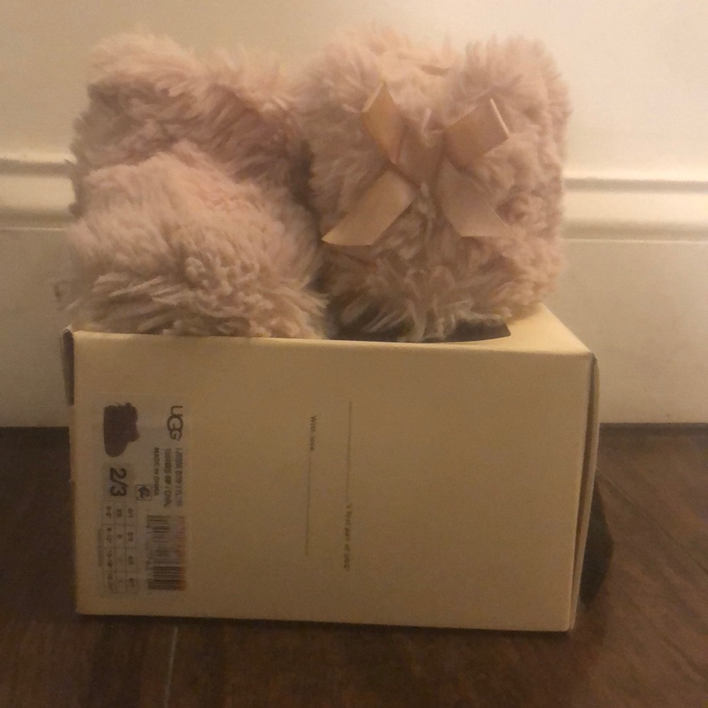 infant light pink ugg boots